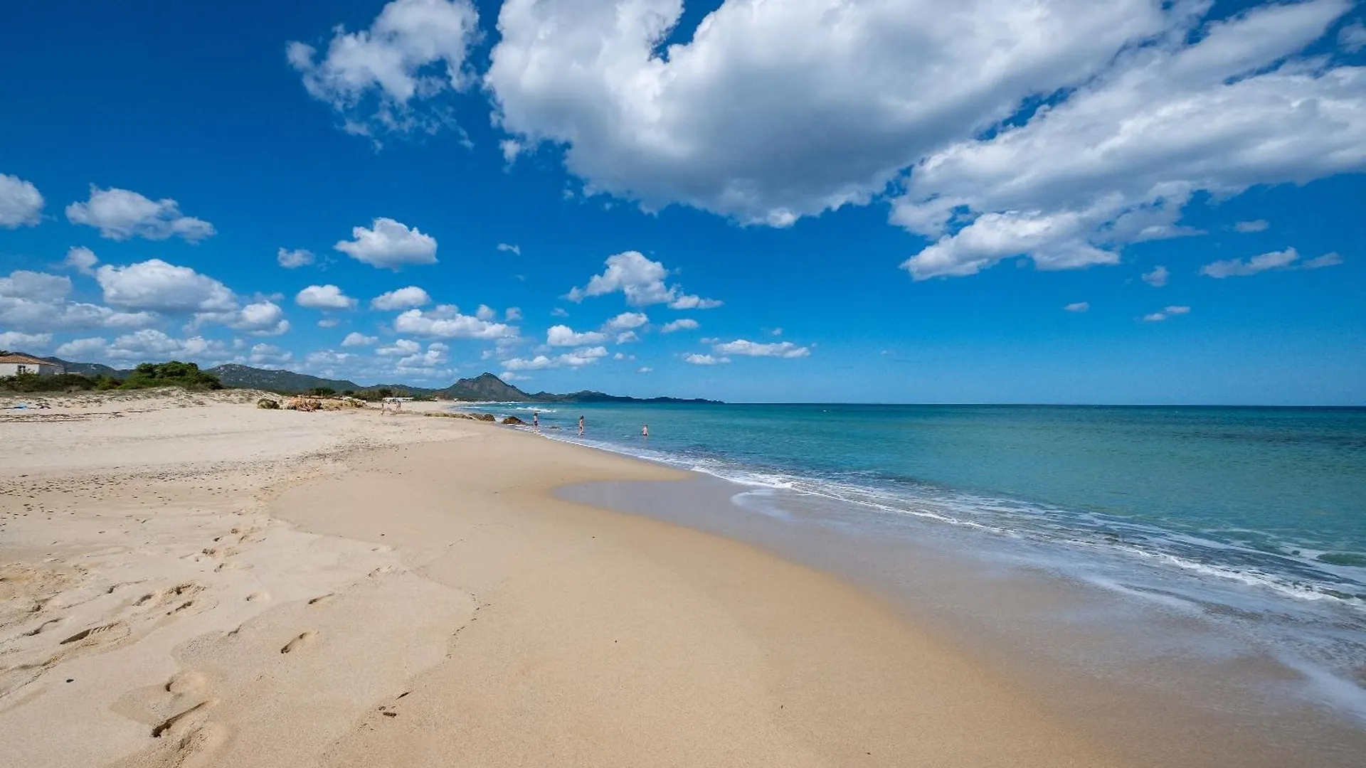 Villa Casa Linda 100M From The Beach Muravera