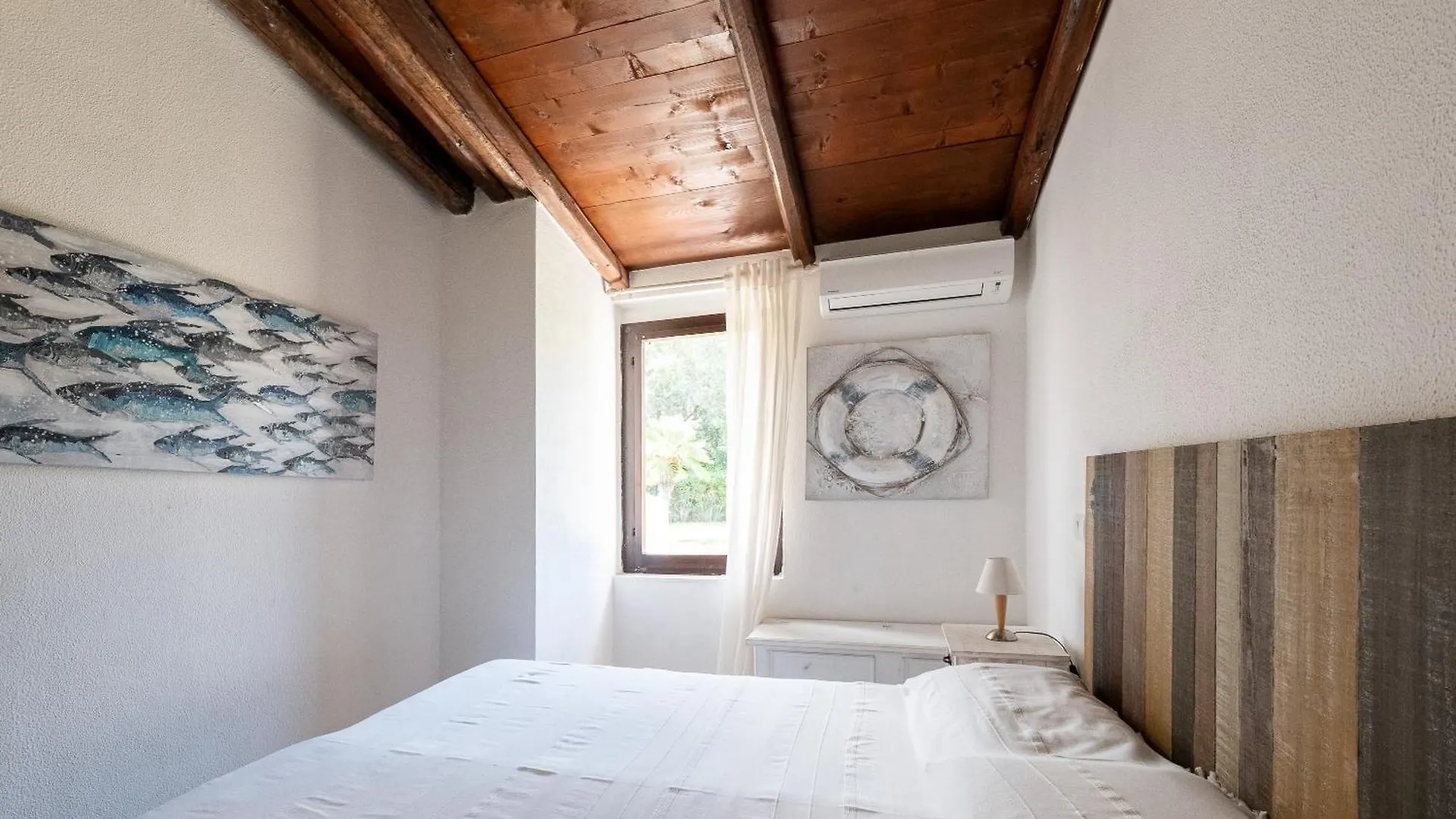 Casa Linda 100M From The Beach Muravera 0*,